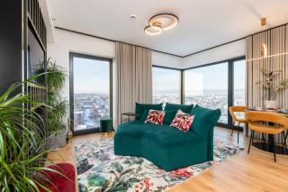 Luxury sea view studio apartment in a skyscraper! - 1