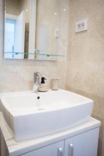 Downtown, spacious, 2 bedroom apartment - Belgrade - 4