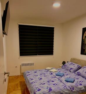 Lux 05 - Lukavica - 1