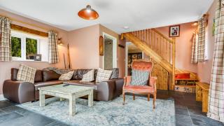 Mwsogl - Luxurious Family Fishing Lodge Near Aberaeron With Private Fishing - Cross Inn - 2