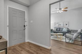 Deaux Haus - Fort Worth - 5
