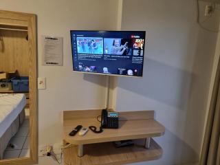 Flat 317 Golden Dolphin Express - 1