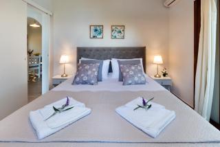 Aglaia Villa - Longos - 2