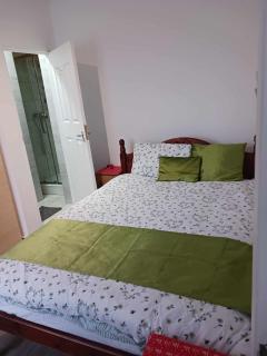 Amarillys Guest House - Preston - 4