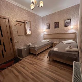 Sheki Hilal Boutigue - Sheki - 3