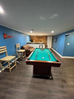 Quiet & Cozy home near Hospitals - Cleveland - 6