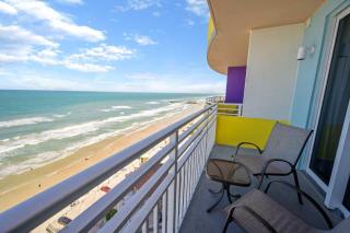 Luxury 17th Floor 1 BR Condo Direct Oceanfront Wyndham Ocean Walk Resort Daytona Beach | 1708 - Daytona Beach - 8