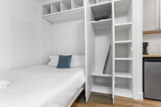 New! Unique & Spacious Apt in Allentown - Buffalo - 4