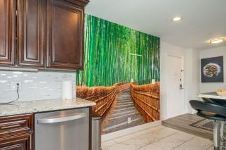 Just renovated 3 BR/2Bath/ parking+ downtown view - Atlanta - 3
