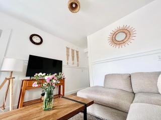 Alwaves Family 3 Bedroom Beach Apartment - Wildwood - 5