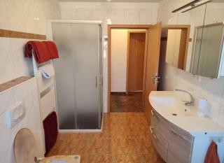 4 Zimmer Wohnung im 1. Stock - Traunreut - 4