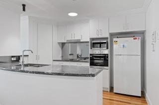 Waterview Beachside Apartment - Palms 2 - 2