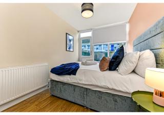 Stunning Family Home - Sleeps 11 - 9