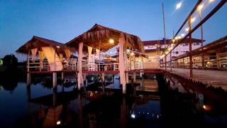 ริมกว๊านชาเลย์ รีสอร์ทแอนด์คาเฟ่ Rimkwan Chalay Resort and Cafe - Ban Rong Ha - 1