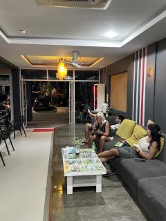 Hangover Aonang - Ao Nang Beach - 1