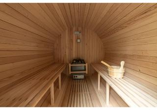Nature's Serenade:3BR Classic Home-Jacuzzi & Sauna - Canvey Island - 6