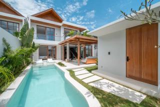 Villa LouLou Bali - Brand New Tropical 3BR Villa Next to Canggu - Canggu - 0