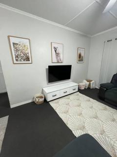 Bet you’ll love butler - Mount Isa - 1