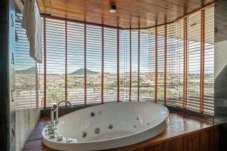 Biệt Thự Nam Hồ Đà Lạt - Villa Luxury Nam Hồ - Khu Chi Lăng - 1