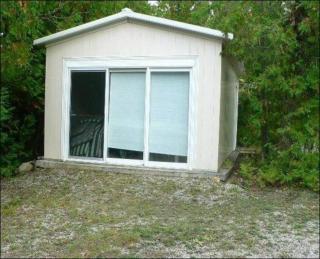 Waterfront Cottage in Lion's Head - 2