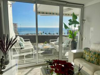 APARTAMENTO CON VISTAS AL MAR - Torremolinos - 6