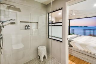 Panorama 4 & Free Buggy - Hamilton Island - 3