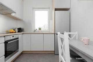 Modern One Bedroom Apartment with Parking in Łódź by Renters Prestige - Łódź - 1