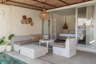 Tropical Oasis: 2 BR Hideway in Canggu - Canggu - 7