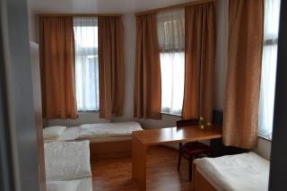 Kölnotel Hostel, Apart & Suite - 6