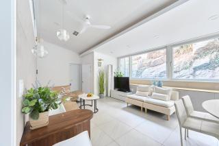 Seochon Secret Cave House - 6