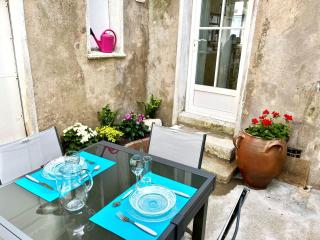 Appartement situé au cœur des belles ruelles sablaises - 5 pers - 0
