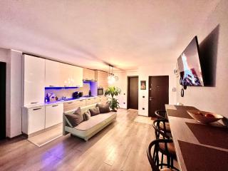 Coresi Bright Apartment Brasov - Brasov - 0