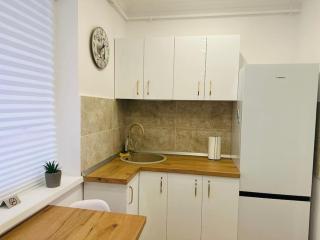 CozyApartment14 - Roşu - 2