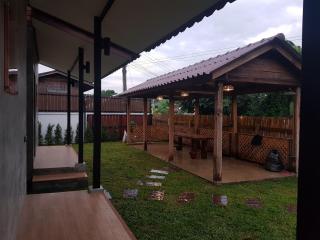 Kedthawa Homestay เฮือนนาวา - Ban Cho Lae - 9