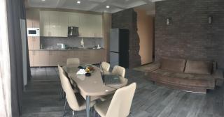 Station Square Apartment - Tbilisi - 8