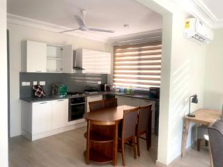2bedroom east airport suits - Accra - 4