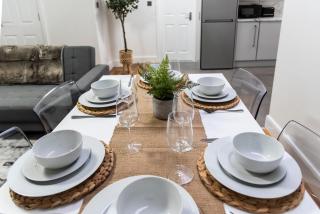 Extended stays I contractors I free parking - Londra - 9