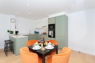 Watford Cassio Supreme - Modernview Serviced Accommodation - 5