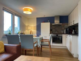 Ruhige Ferienwohnung mit Sonnenterrasse und Garten - Binz - 7