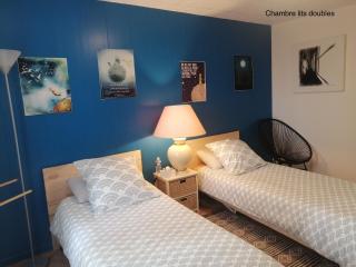 LE CERISIER - - 3