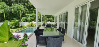 Villa Blanc - Chateau Elysium - Beau Vallon - 1