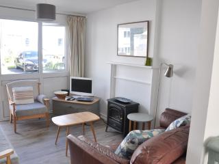 2 Bed in Pembroke FB101 - Hodgeston - 0