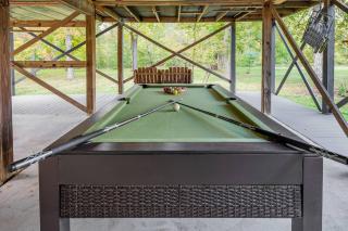 Riverfront Cabin wFirepit Pool Table Porch WiFi - 6