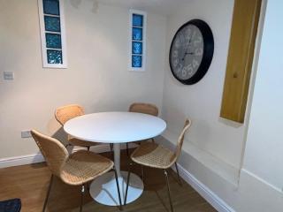 Macc Apartment - Macclesfield - 4