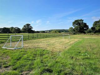 2 Bed in Sturminster Newton 88265 - Fiddleford - 1