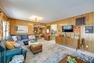 Bitely Cottage Rental Fire Pit and Beach! - 5