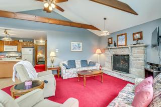 6 Mi to Jack Frost Ski Resort Family Home with Deck - Blakeslee - 6