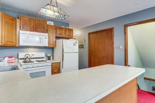 6 Mi to Jack Frost Ski Resort Family Home with Deck - Blakeslee - 3