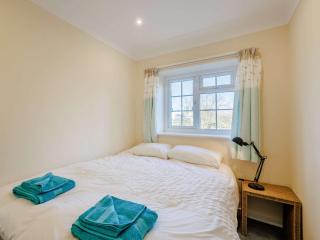 2 Bed in Llangollen 43916 - Overton - 2