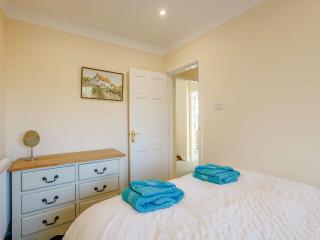 2 Bed in Llangollen 43916 - Overton - 1